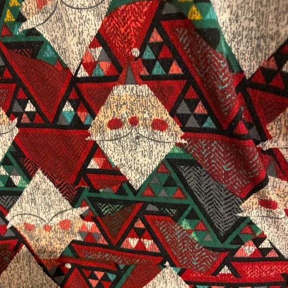 Lularoe holiday classic tee medium - Picture 2 of 6